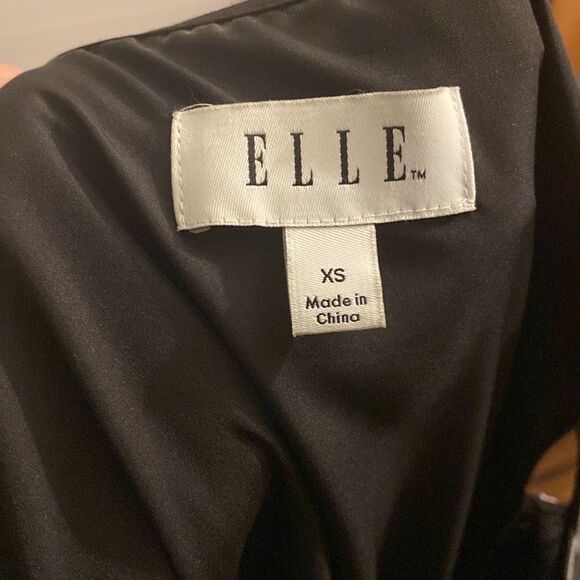 ELLE Chiffon Black White Striped Faux Wrap Dress Size XSmall Hi Low - Picture 9 of 9